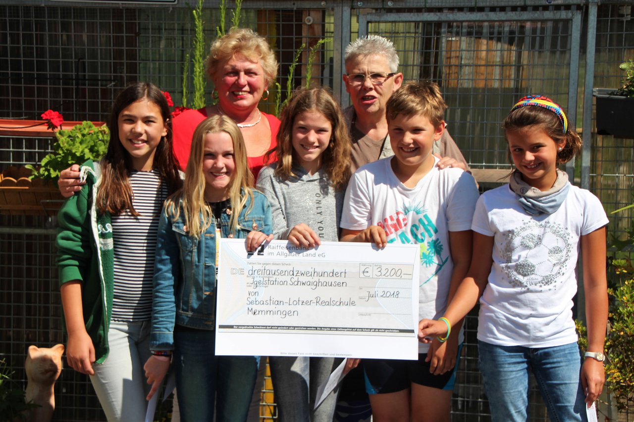 Sebastian-Lotzer-Realschule: Spendenaktion für Igelstation