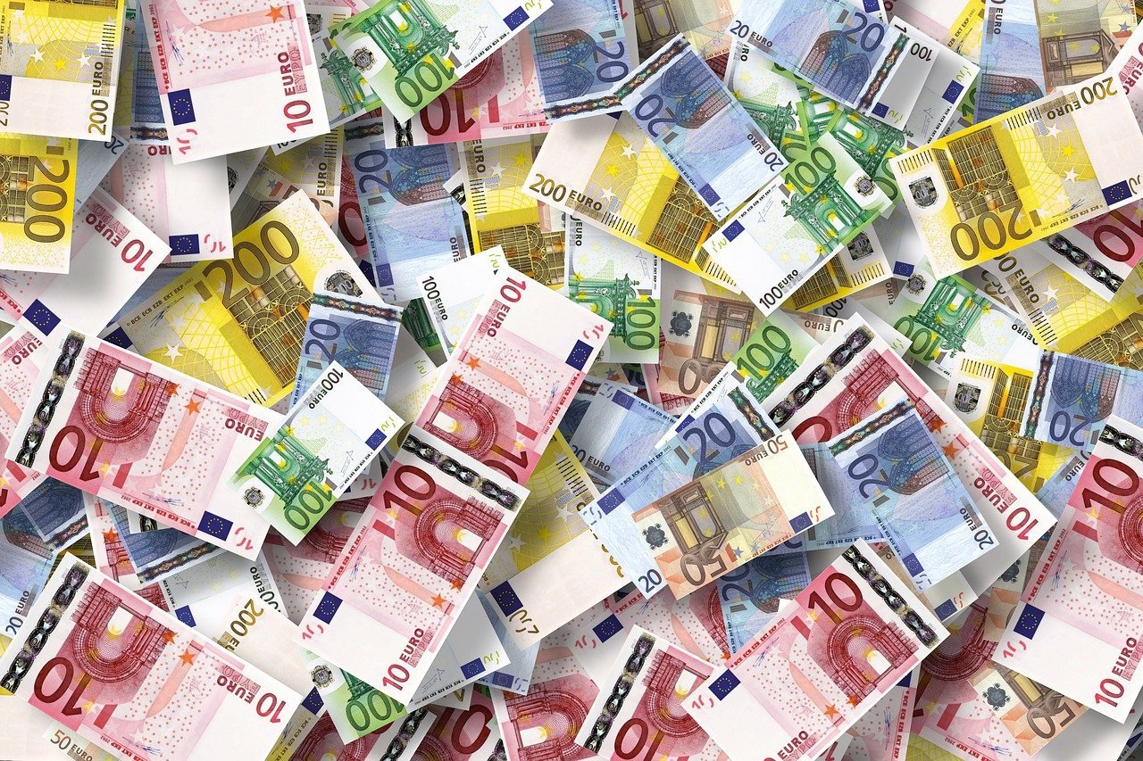 Geld Symbolbild pixabay