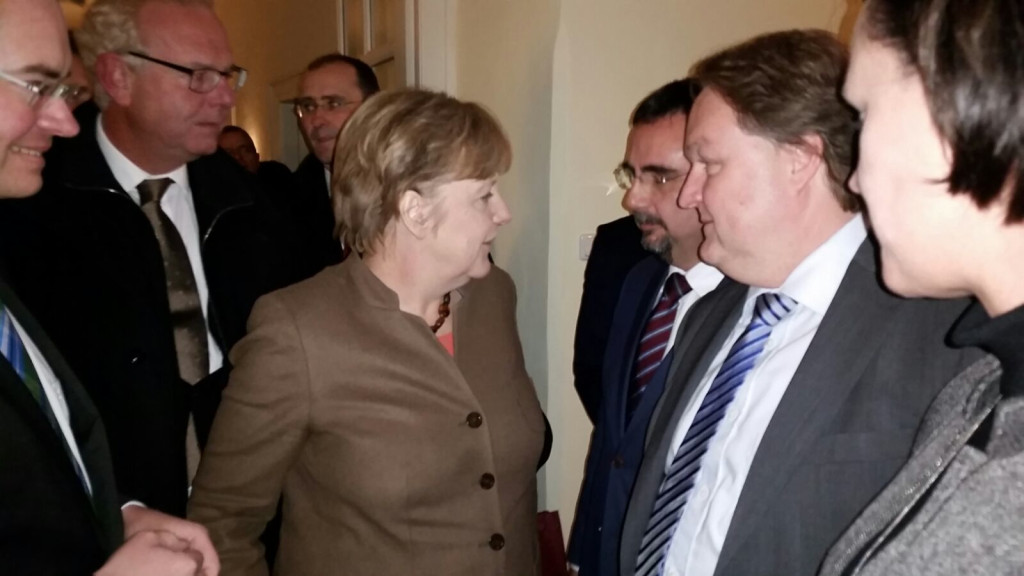 Bundeskanzlerin Angela Merkel mit MdL Klaus Holetschek
